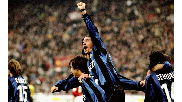 Iván Zamorano, el chileno más goleador en torneos de la UEFA