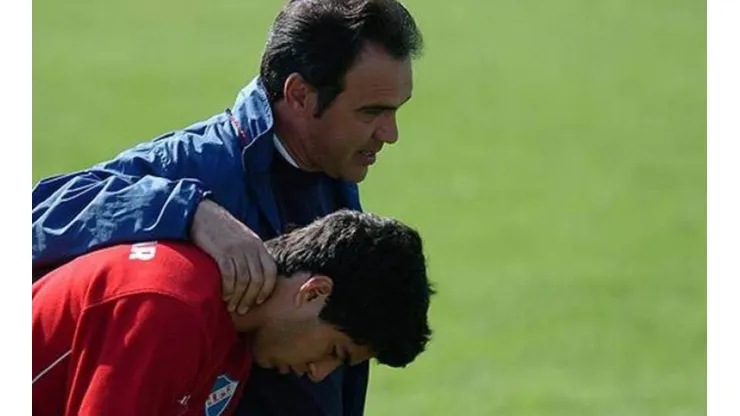 Martín Lasarte junto a Luis Suárez en Nacional de Uruguay