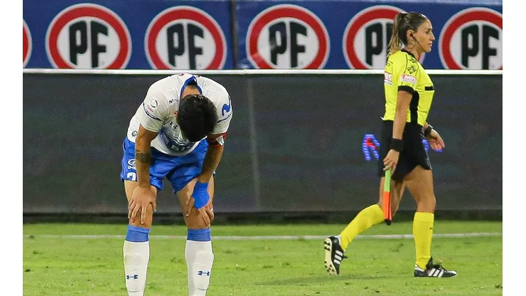 Universidad Católica no quedó contenta con el arbitraje del encuentro que perdió ante Palestino en San Carlos de Apoquindo