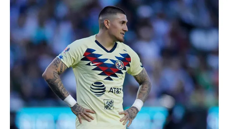 Nicolás Castillo vive días clave en el América