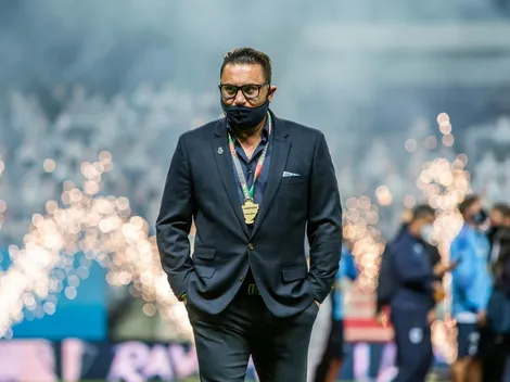 Bomba de Herman Chanampa: Antonio Mohamed suena en la Roja