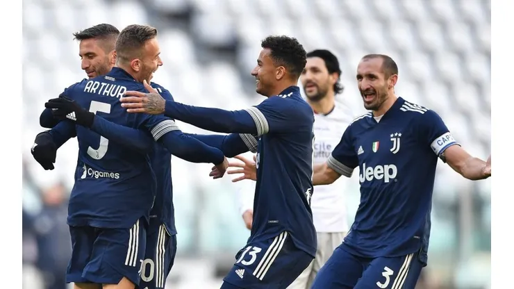 La Vecchia Signora viene de vencer por 2-0 al Bologna de Gary Medel.