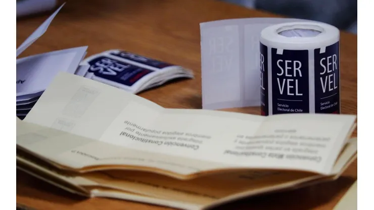 Servel publica lista oficial de candidatos para elecciones del 11 de abril