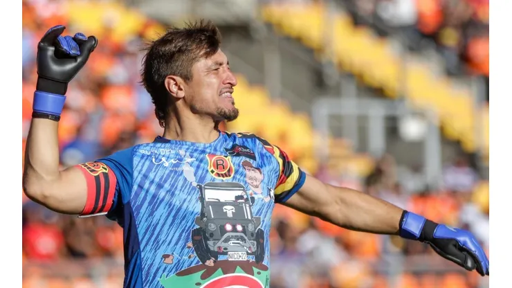 Nico Peric defendiendo la camiseta de Rangers de Talca