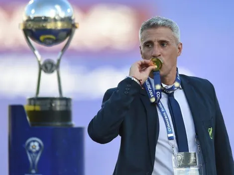 Hernán Crespo no le cierra la puerta a Chile