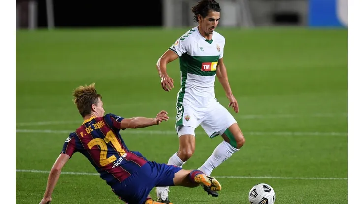 10 puntos son los que el Barcelona debe repuntar para alcanzar al Atlético Madrid, la titánica tarea parte con el Elche de visita.
