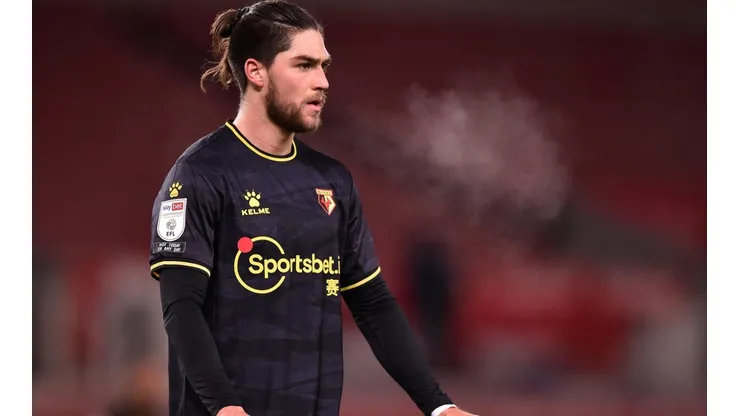 Francisco Sierralta ahora es fijo en Watford