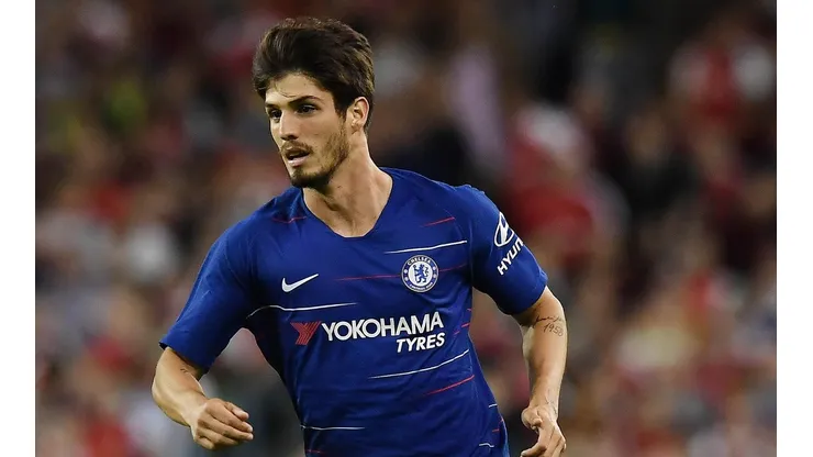 Lucas Piazon en una de sus tres apariciones en Chelsea