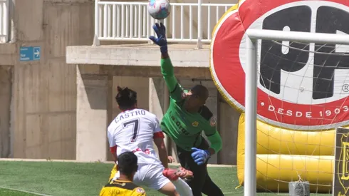 Quinteros avisó que Carabalí podría regresar para quedarse en Colo Colo