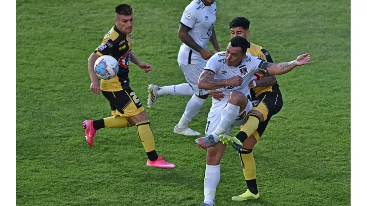 Rodrigo Herrera le pegó con todo a los colistas del fútbol chileno