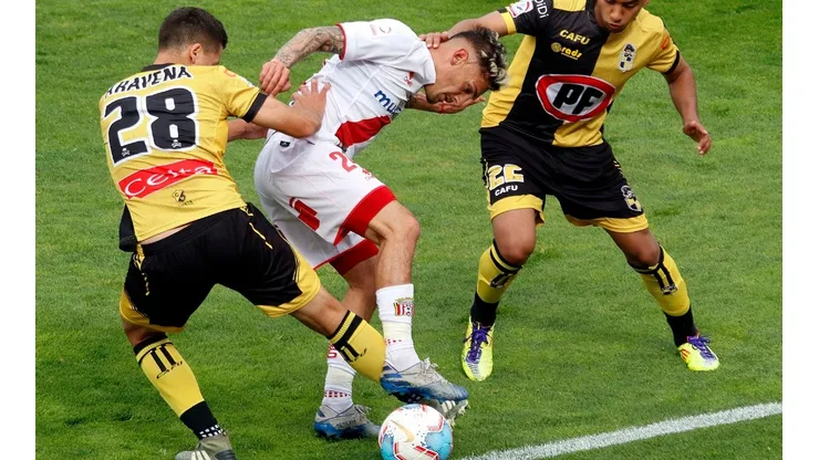 Coquimbo Unido y Curicó Unido se enfrentan esta noche en la Cuarta Región en un duelo clave para la lucha de Colo Colo por la permanencia