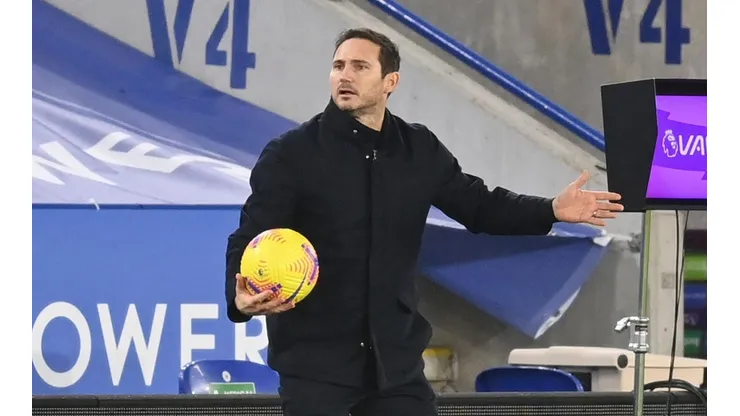 Lampard barre con sus jugadores