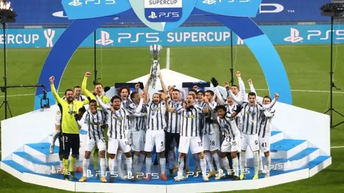 Juventus suma su novena Supercopa de Italia.