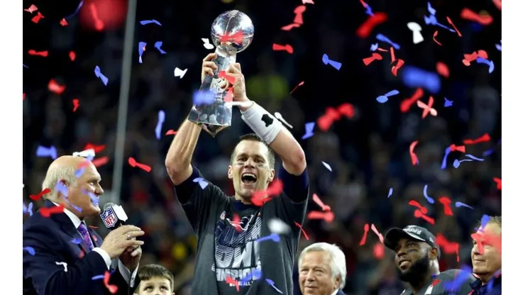 Tom Brady campeón del Super Bowl con los New England Patriots en seis ocasiones ahora va nuevamente por el título con los Bucs.