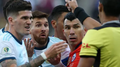 Medel y Messi se fueron expulsados en la Copa América 2019