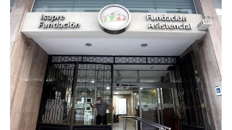 La devolución contempla un monto de 49 mil millones de pesos a repartir entre ocho Isapres.