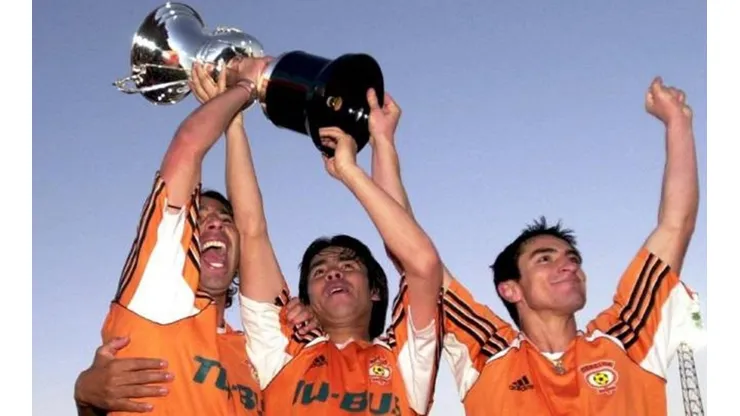 Cobreloa tuvo un año 2003 maravilloso, en el que bajó dos estrellas desde el cielo