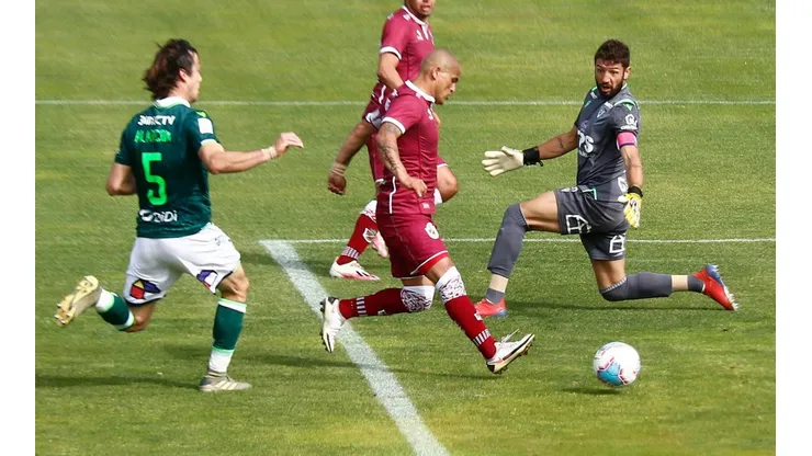 Wanderers y La Serena repartieron puntos tras empate sin goles