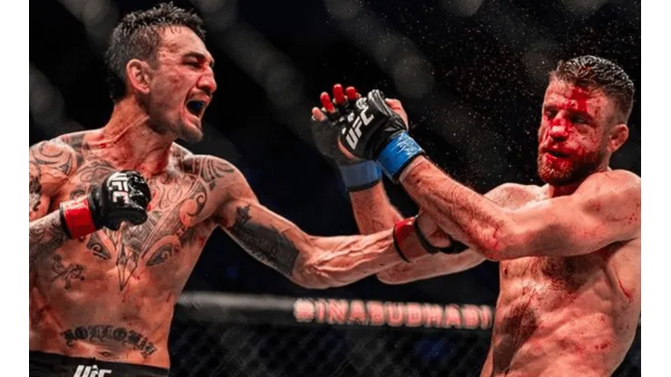 Holloway le pasó por encima a Kattar en la estelar del UFC Fight Island 7