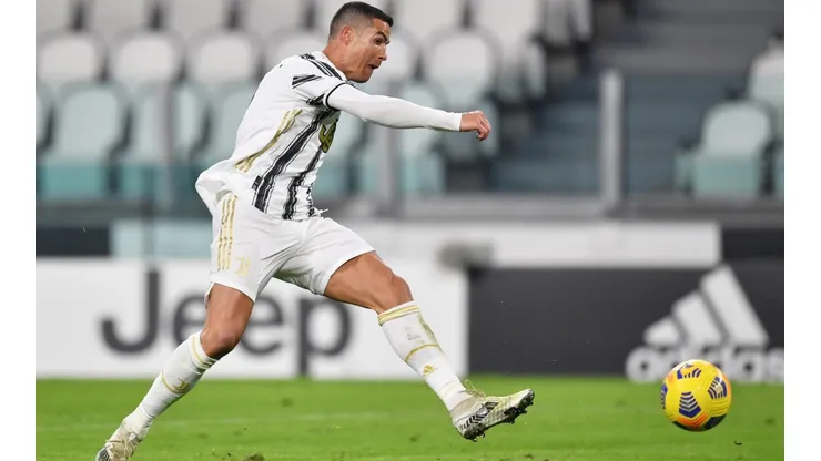 Cristiano Ronaldo es el máximo goleador de la Serie A con 15 tantos.