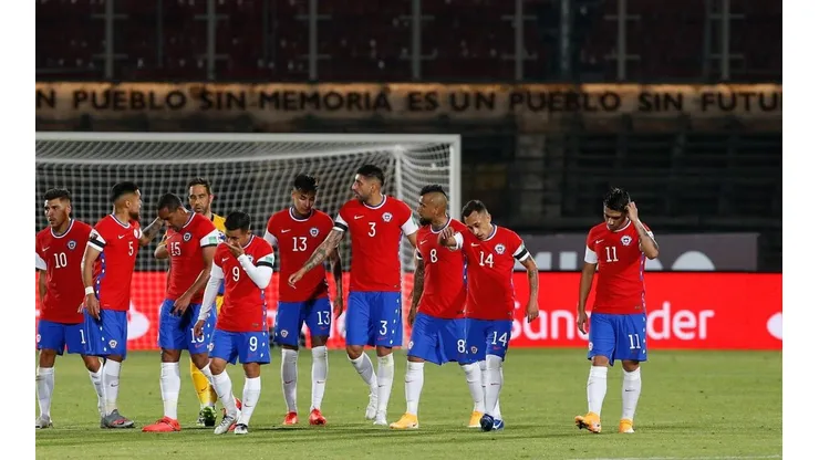 La Roja busca nuevo entrenador