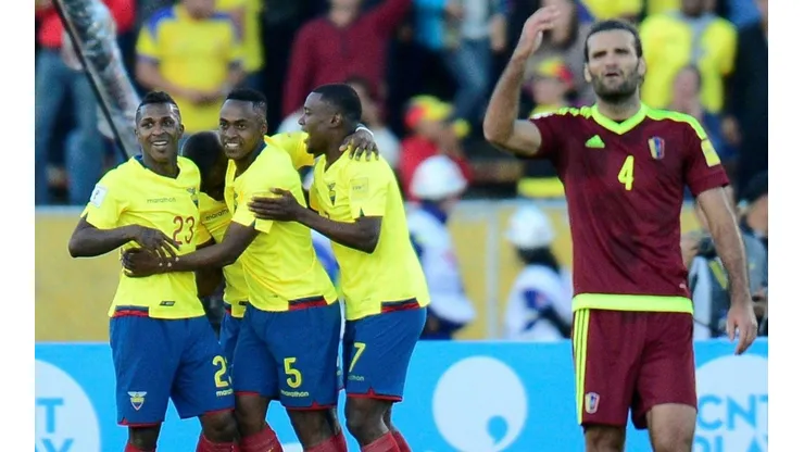 Ecuador con Quinteros goleó a Venezuela con Dudamel