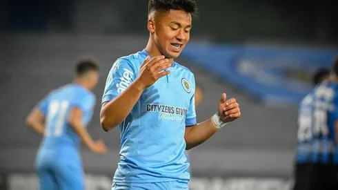 Allende se sigue consagrando en el fútbol uruguayo.