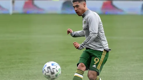 El delantero chileno seguirá marcando goles en la MLS.