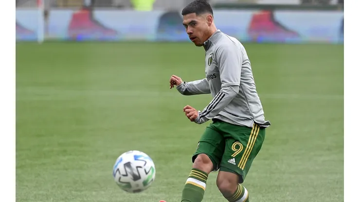 El delantero chileno seguirá marcando goles en la MLS.