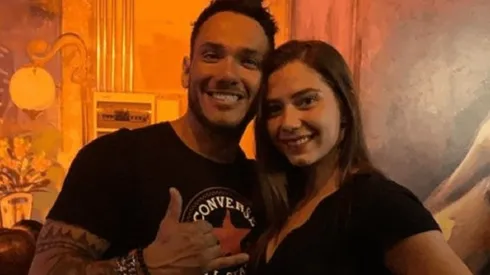 El bailarín dijo que descargaron la aplicación para "ver qué onda"