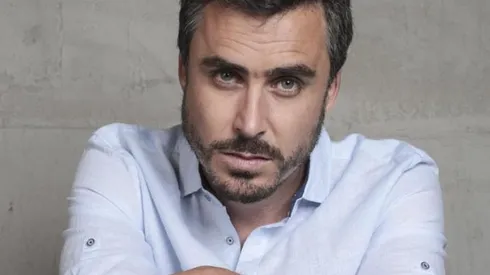 Nicolás Oyarzún ahora es uno de los protagonistas de la nueva teleserie de Mega "Edificio Corona".