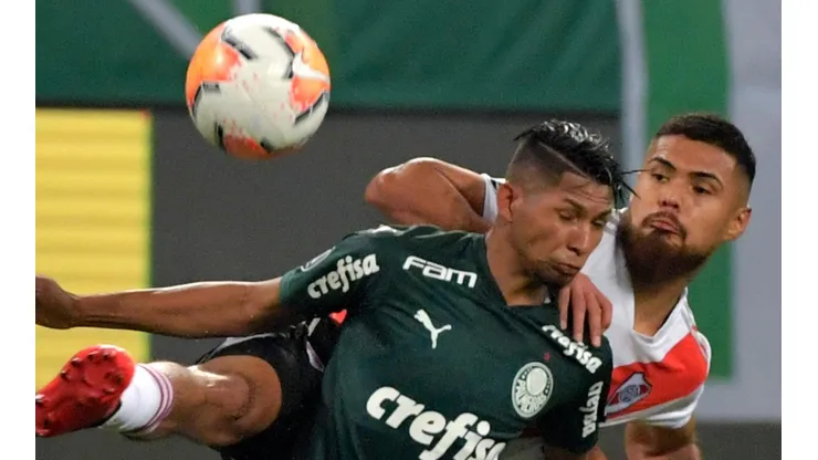 Enorme actuación de Paulo Díaz