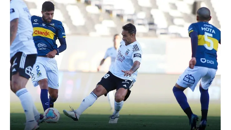 Jorge Valdivia alcanzó a jugar sólo 10 minutos ante Everton.