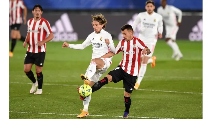 El Real va con todo contra el Athletic Club para asegurar su pase a la final de la Supercopa de España.