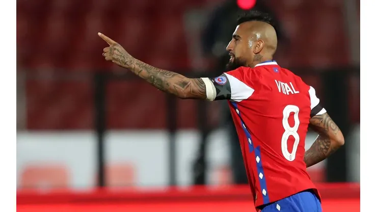 Arturo Vidal destacó a los entrenadores José Luis Sierra y Ronald Fuentes