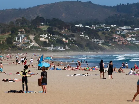 Alcaldes proponen exigir PCR negativo a veraneantes