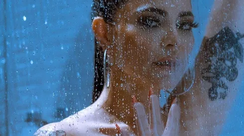 Antonella Ríos en una de sus sensuales sesiones fotográficas.