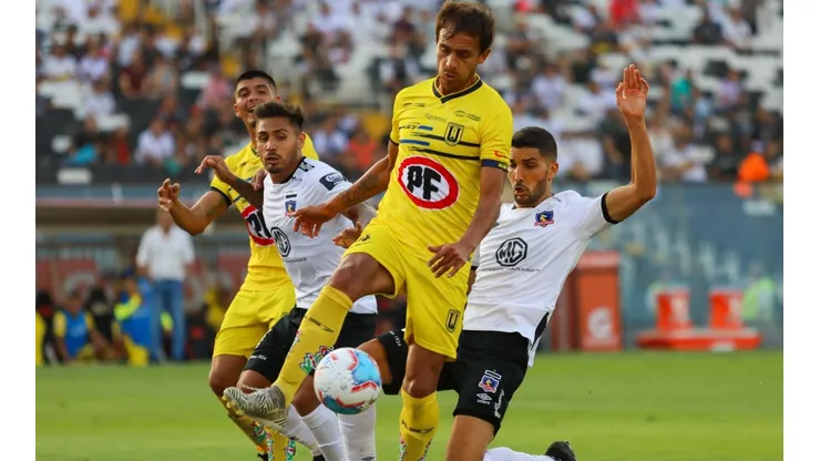 El Cacique y el Campanil se enfrentaron a comienzos del Torneo en el Monumental; partido que terminó 2-2.