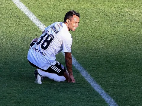 ¡Para no creerlo! Valdivia se lesiona y dura 10 minutos en cancha