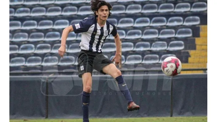 Al delantero lo comparan con Edinson Cavani