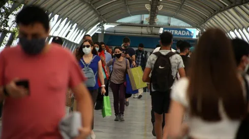 Nuevamente Chile supera los 4000 casos nuevos de Covid-19