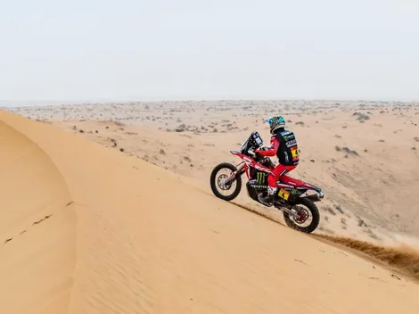 Nacho Cornejo lidera la clasificación general de motos del Dakar