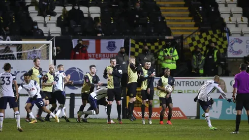 Los Spurs avanzaron sin complicaciones a la siguiente fase del certamen.