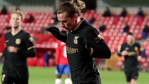 Antoine Griezmann festeja el primer gol ante el Granada