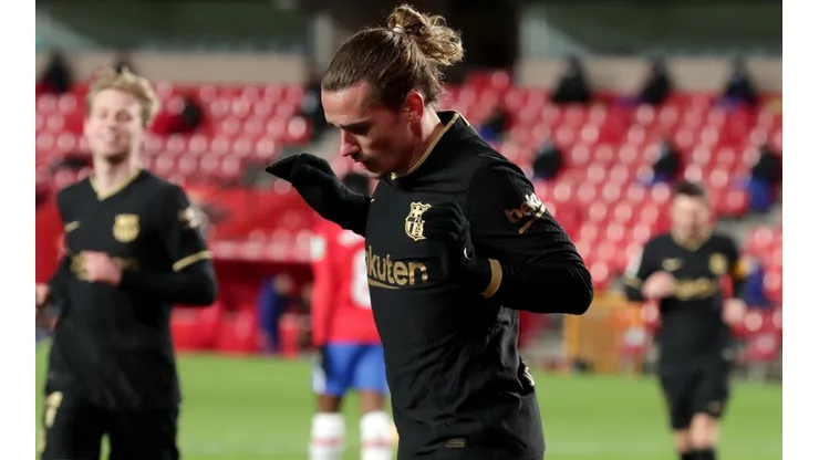 Antoine Griezmann festeja el primer gol ante el Granada