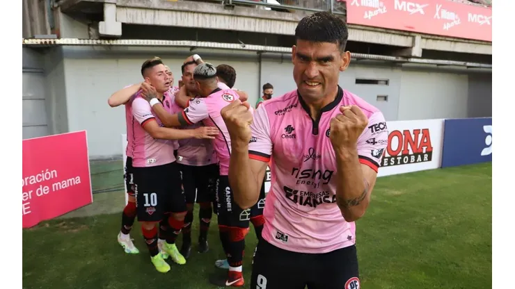 Ñublense tiene la llave para subir a Primera División este sábado 9 de enero, cuando reciba a Deportes Copiapó en el Estadio Nelson Oyarzún de Chillán.