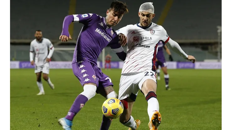 El volante chileno fue titular en el cuadro viola