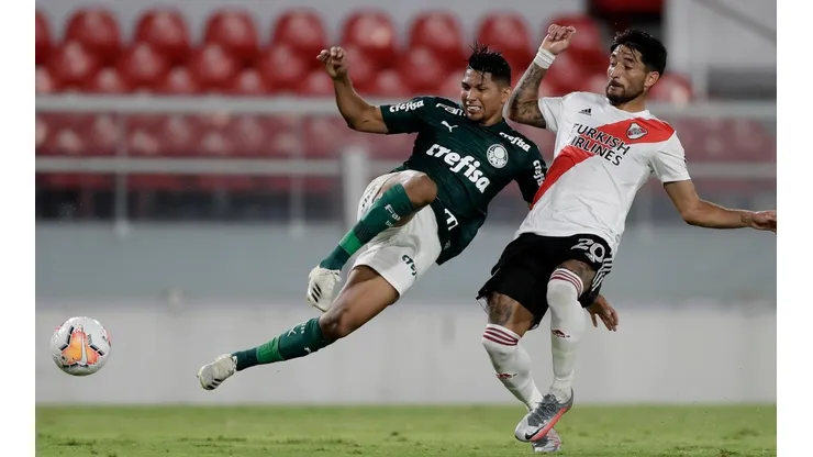 Los brasileños tienen un pie en la final de la copa.