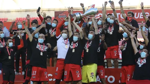 Ñublense goleó a Deportes Copiapó y vuelve a Primera División