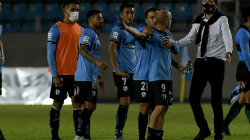 Leiva y los jugadores se quejaron por el arbitraje